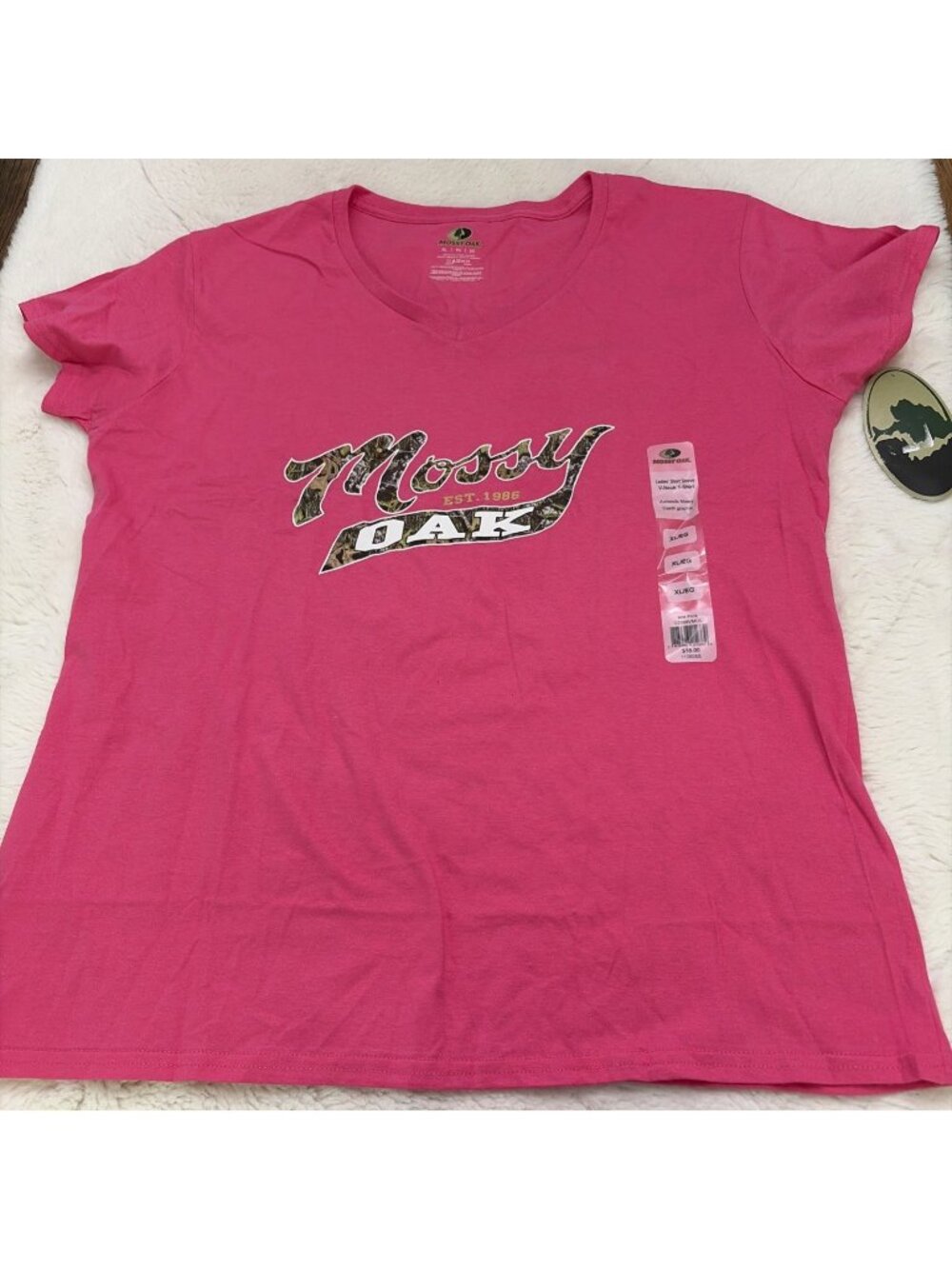 Mossy Oak Womens XL Tee NWT Center Logo Hot Pink